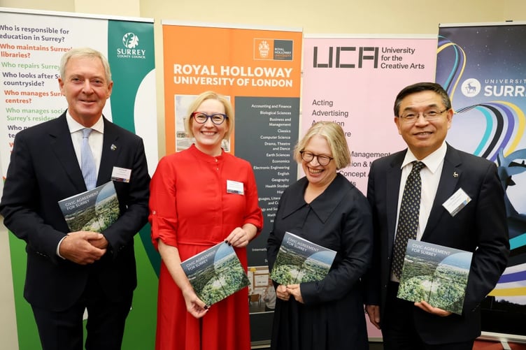 SCC Leader Tim Oliver with Vice-Chancellors from Surrey’s leading universities at the signing of the Civic Agreement