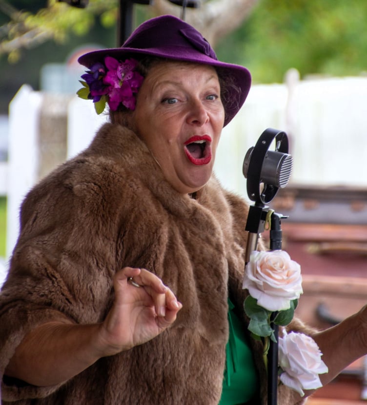 Self-styled vintage songbird May Blossom entertained crowds in various venues throughout the 1940s weekend. PHOTO: Nick Richart.