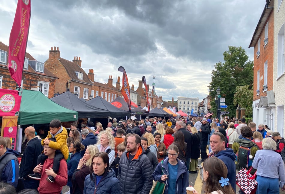 <p>Castle Street was packed for last year’s Farnham Food and Drink Festival.</p>