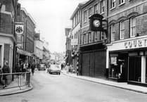 Peeps Into The Past: Farnham doesn't need wider pavements - just smaller cars!