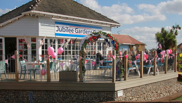 The Jubilee Cafe, Minehead, was decked out in pink for a weekend of activities to raise funds for the charity Breast Cancer Now. PHOTO: George Ody.