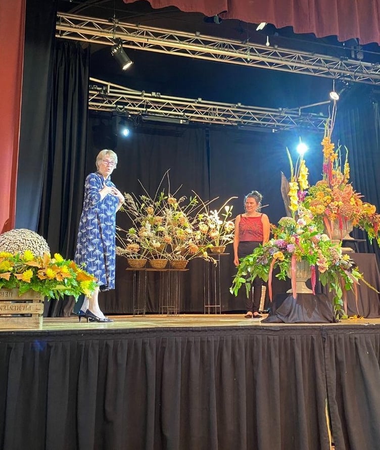 Tracey Griffin, a national demonstrator from Hampshire, produced many ‘wow factor’ floral arrangements on the main stage at Launceston Town Hall