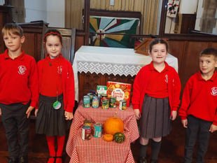Badshot Lea pupils give harvest food for thought