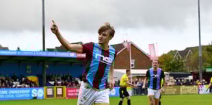 Heroic defending and great shot end Farnham's unbeaten home run