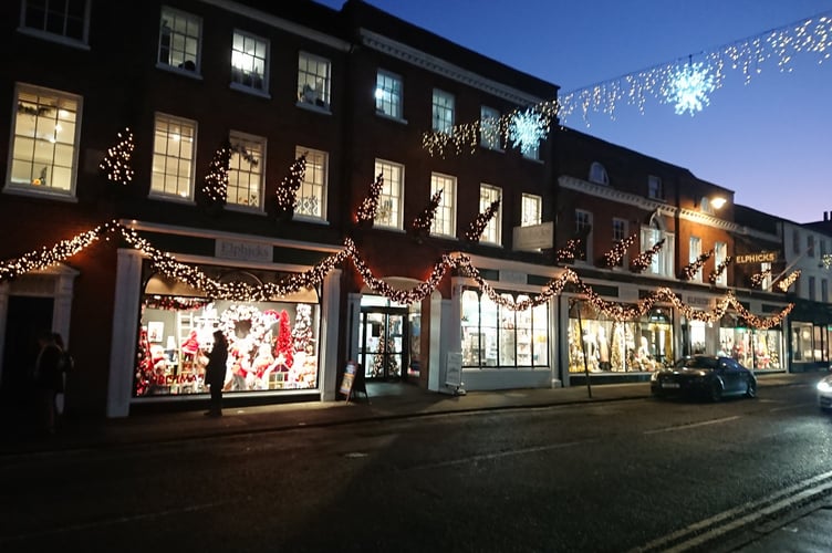 Elphicks Farnham Christmas Lights