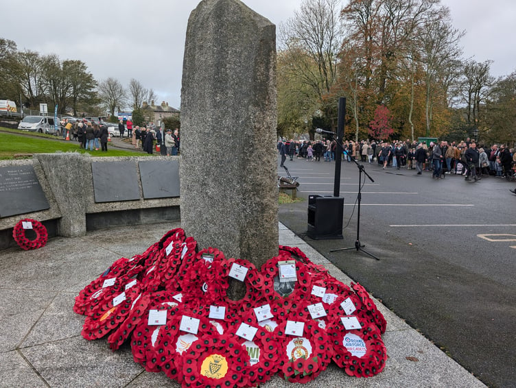 The war memorial at Bodmin's Priory Park decorated with wreaths (Picture: Aaron Greenaway)