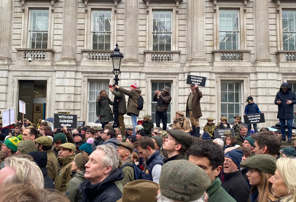 <p>Farmers make their feelings clear during the protest in Whitehall</p>