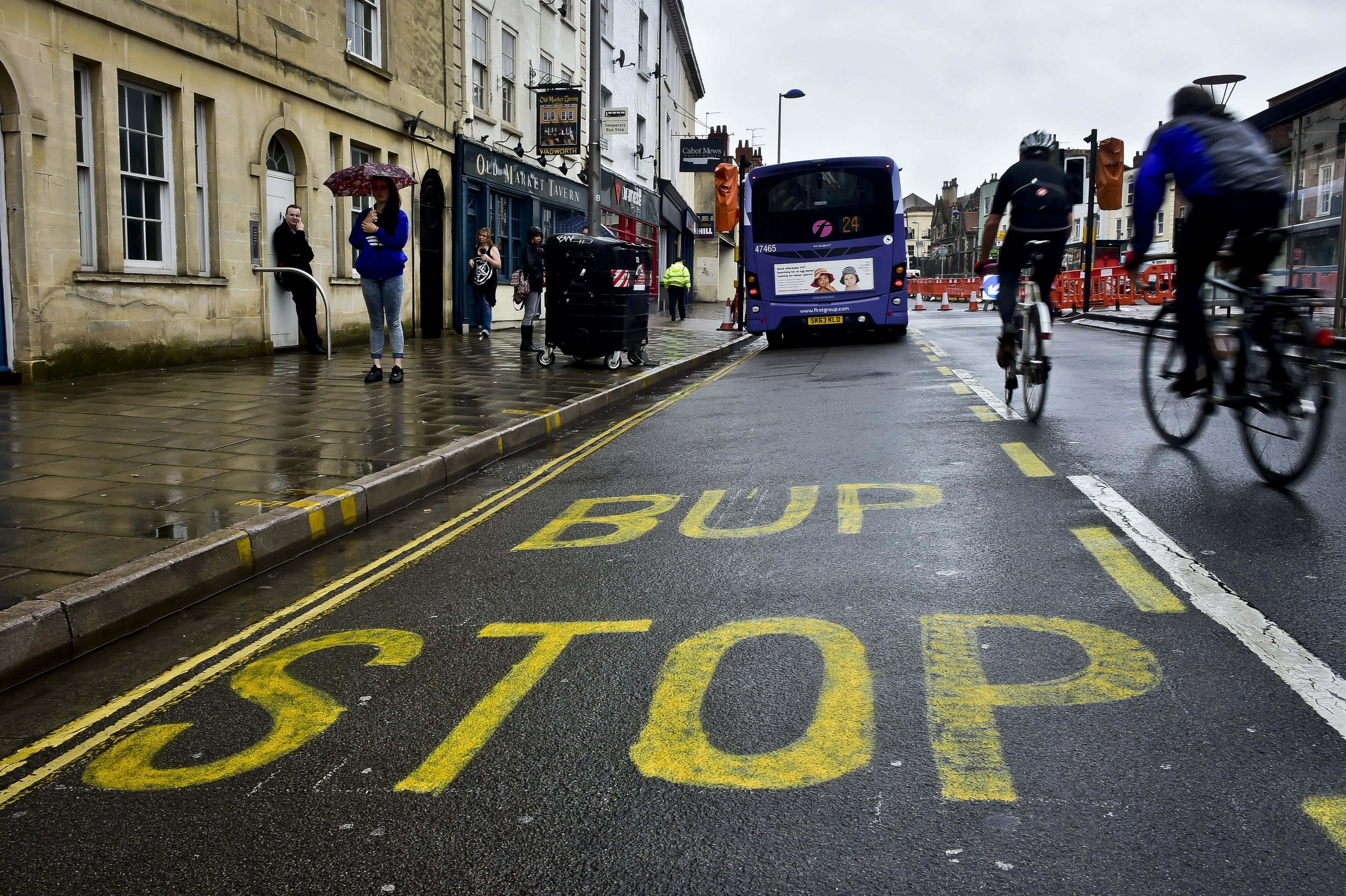 More bus journeys in Surrey taken last year than before pandemic