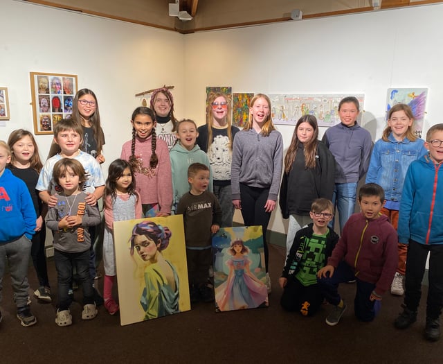 Gallery puts work by home-educated youngsters in the frame
