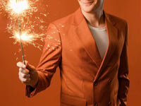 Sparkling night of comedy as stand-up comes to Bordon