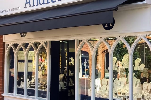 Christmas sparkle with free £1K draw at Andre Noir