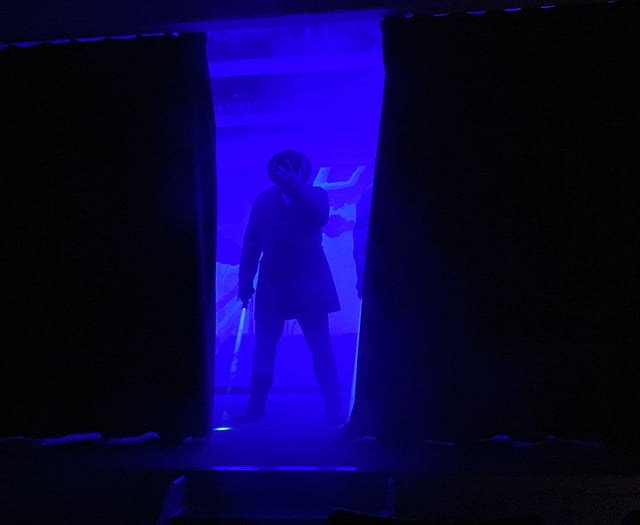 VIDEO: Ewshot Christmas pantomime Puss in Boots review