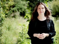 Multi-national folk singer embracing UK garage for next album! 