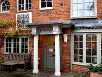 Farnham firm to auction contents of celebrity haunt near Guildford