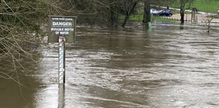 VIDEO: Flooding in Tilford, deep surface water on B3001 at Elstead