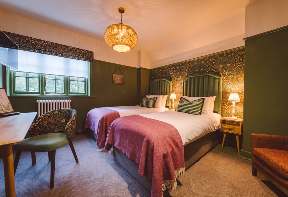 <p>London Food and Drink Photography - Fuller's Bel and Dragon Churt London 2024 - Nic Crilly-Hargrave-13</p>