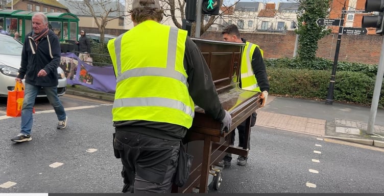 Moving Piano South Street Farnham