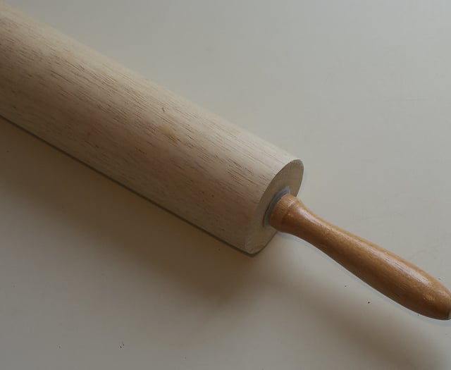 Sleepless neighbour clobbered with rolling pin after snoring row