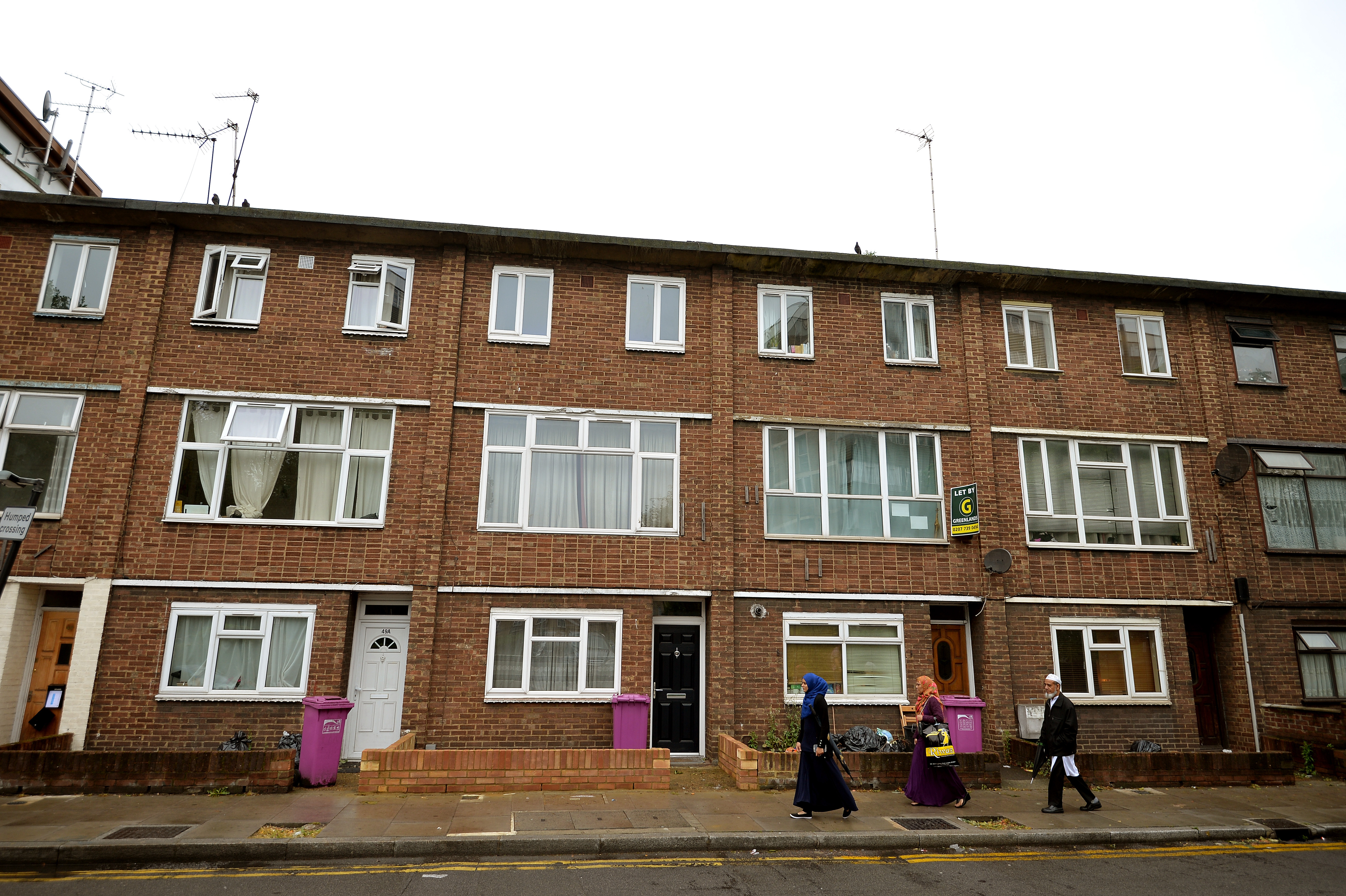 Housing Ombudsman rules against Waverley Council multiple times for leaks, damp and mould