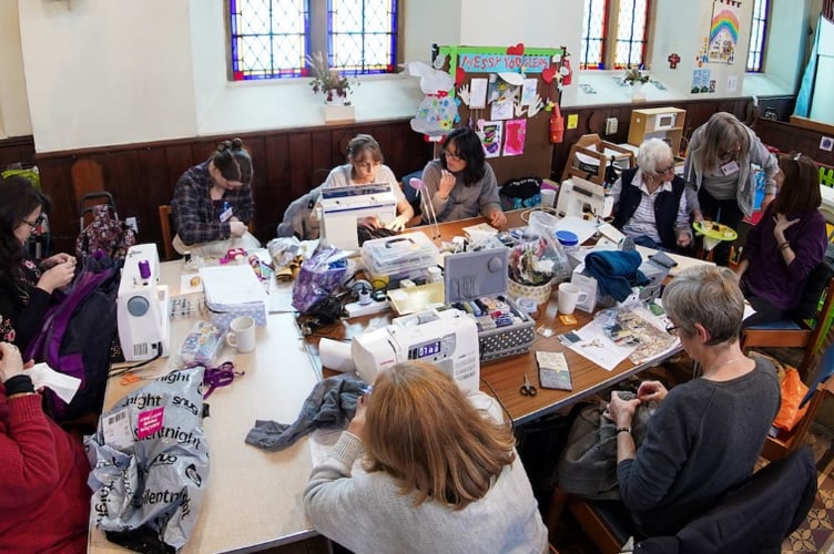 A recent Farnham Repair Cafe session in full swing.