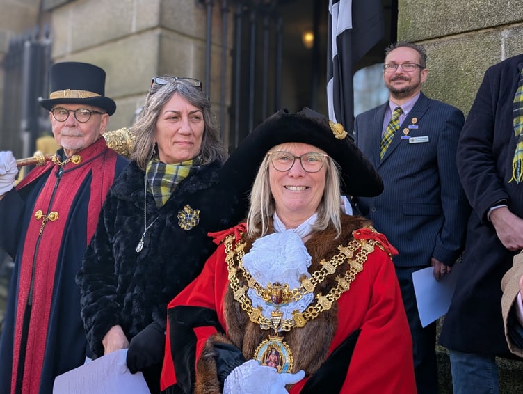 Cllr Liz Ahearn, the mayor of Bodmin, pictured alongside Teresa Hartley, her consort for the day, a mace bearer and Cllr Andy Coppin (back). (Picture: Aaron Greenaway)