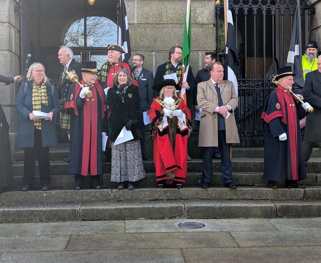 Pictures and video as youth star in sparkling St Piran's Day show