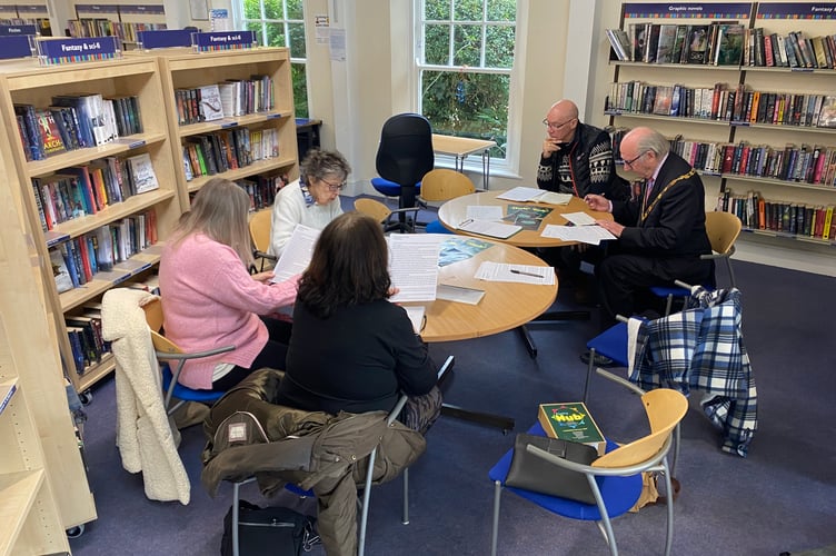 Farnham Poetry Hub