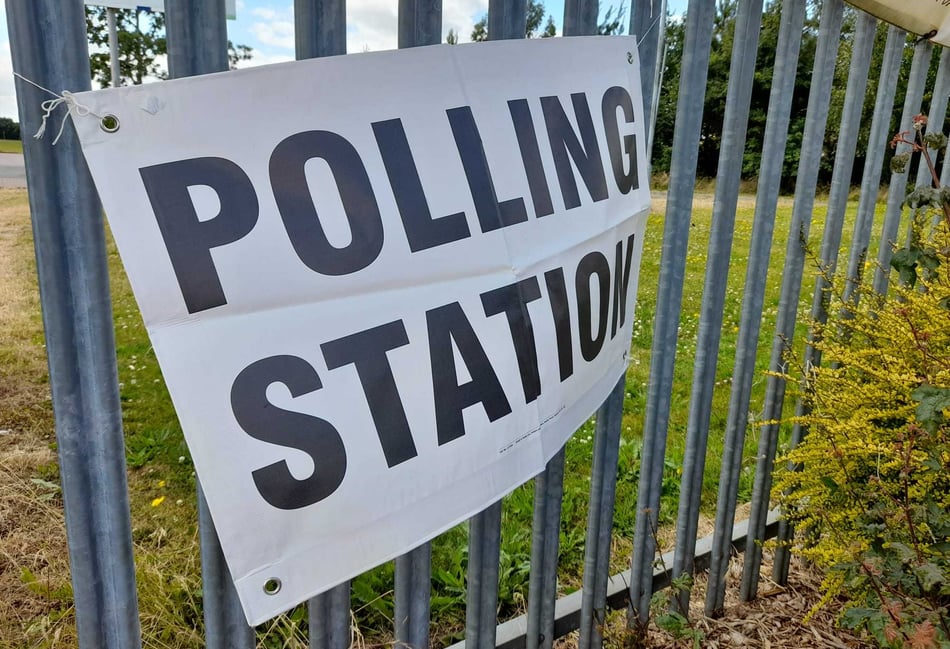 <p>Polling Station sign</p>