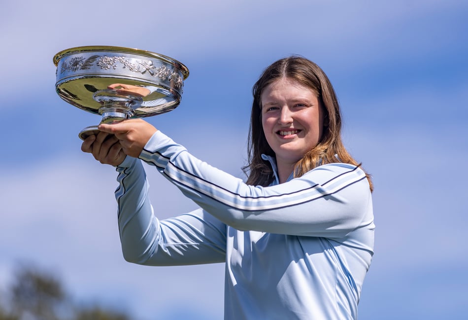 <p>Lottie Woad lifts the Augusta National Women's Amateur Trophy (Photo: Chloe Knott/Augusta National)</p>