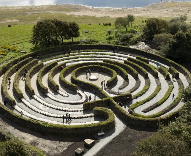 Kerdroya - a labyrinth for Cornwall