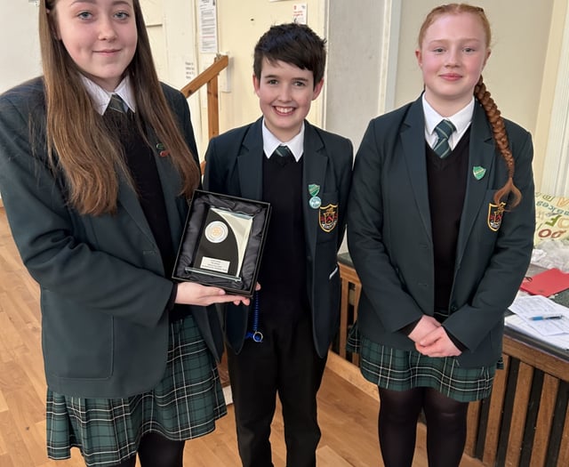 Young debaters from Eggar's School win Rotary Youth Speaks area final 