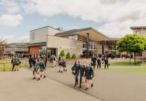 Weydon School receives national award for excellent performance