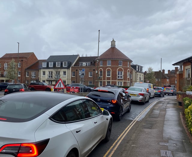 Could light changes ease Downing Street traffic woes?
