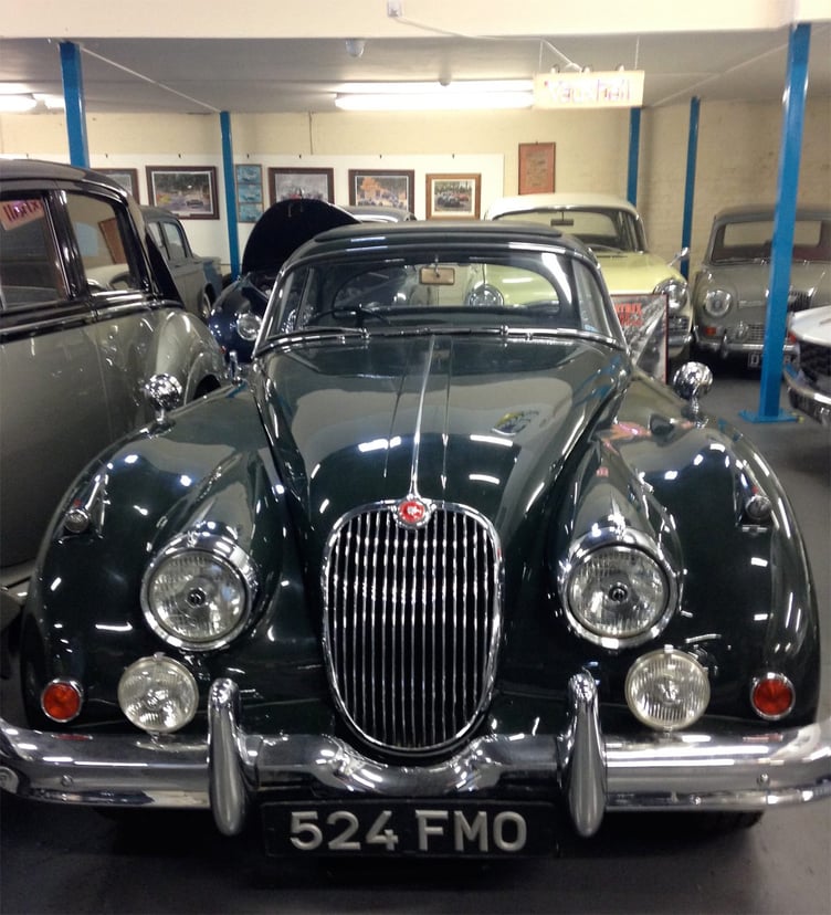 Jaguar XK