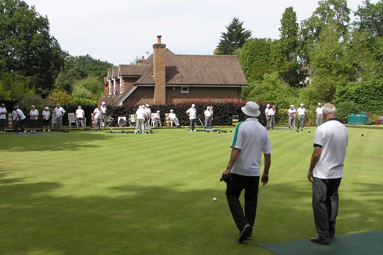Bourne Bowls Club will hold a green opening ceremony