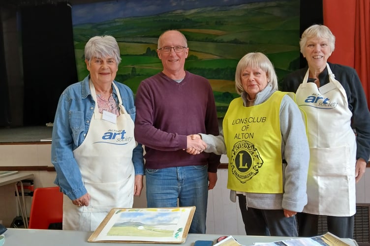 Jonathan Newey teaches Alton Art Society members how to paint a landscape, April 26th 2025.