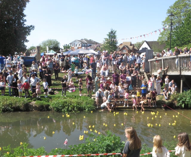 GALLERY: More pictures from the Great Farnham Duck Race 2025