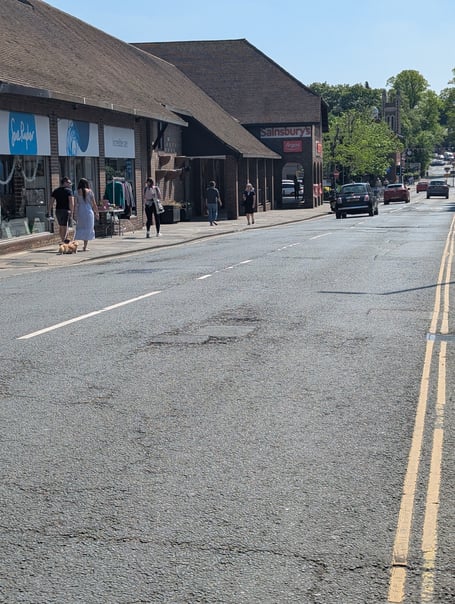 Potholes on South Street, Farnham.