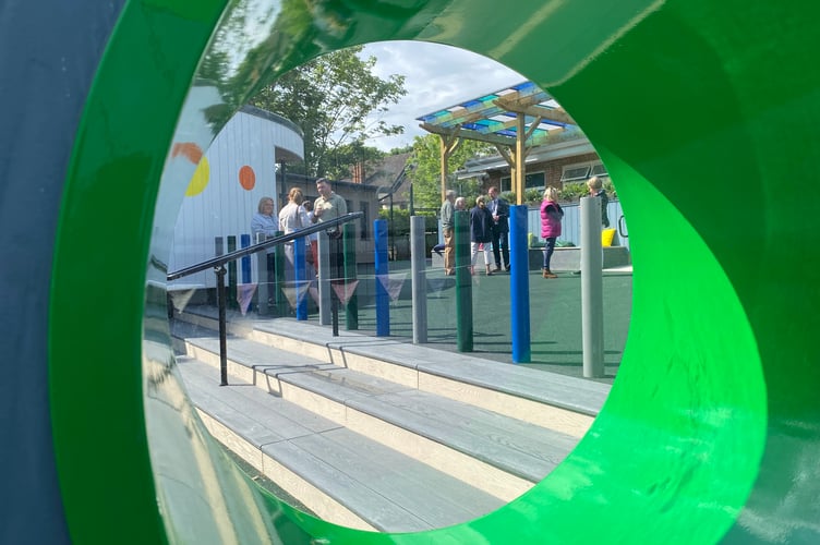 Ridgeway School playground pic1