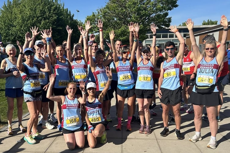 The Farnham Runners teams before the Alton ten-mile race