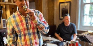 Jazzy nights in Farnham with Vic Cracknell and friends