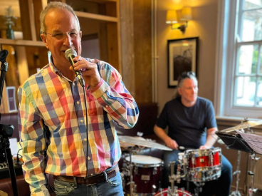 Jazzy nights in Farnham with Vic Cracknell and friends