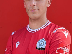 Defender Coby Killick is Horndean's fifth new signing