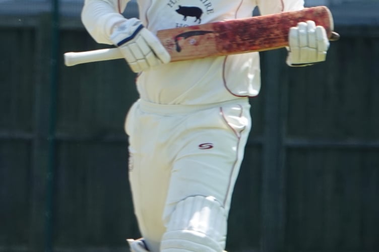 Matt Bradley batting for Clanfield's 1st XI away to Bedhampton Mariners' 2nd XI, Bidbury Mead, June 14th 2025.                       