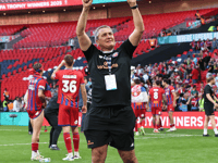 Richard Dryden leaves Aldershot and James Henry becomes player-coach