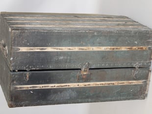 Rare Louis Vuitton trunk sells for £130k
