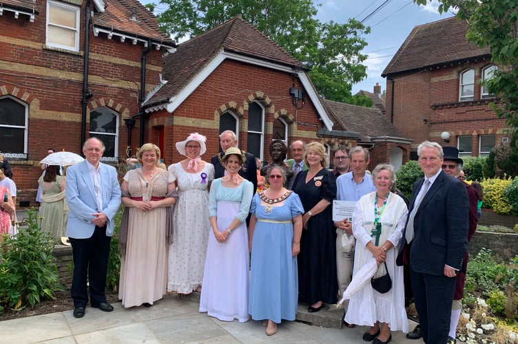 Alton and East Hampshire dignitaries at the Jane Austen statue unveiling.