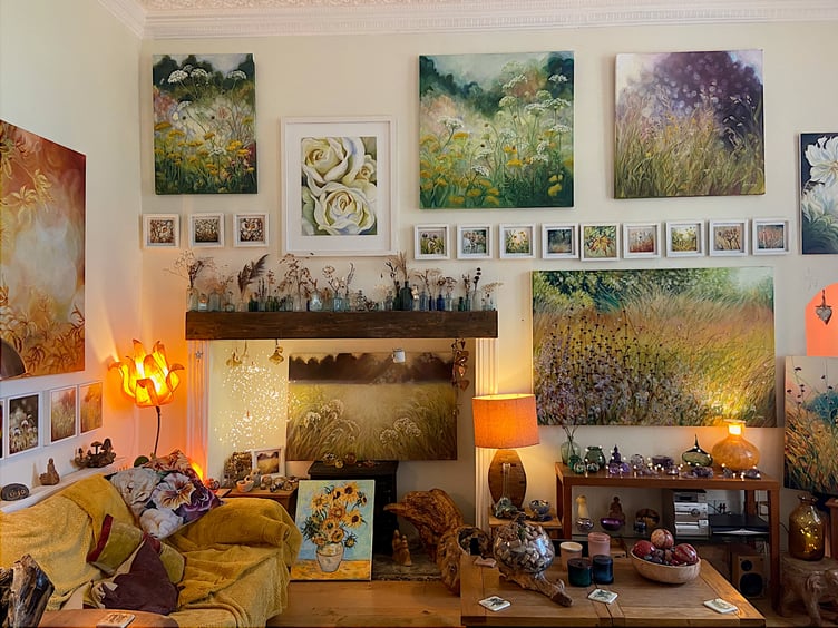 Anita Nowinska home gallery