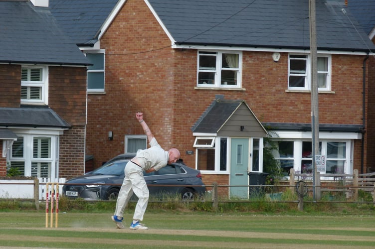Toby Elborough bowling for Waverley at Elstead, June 22nd 2025.