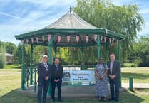 Fun is the order of business as Farnham Mayor thanks principal sponsors